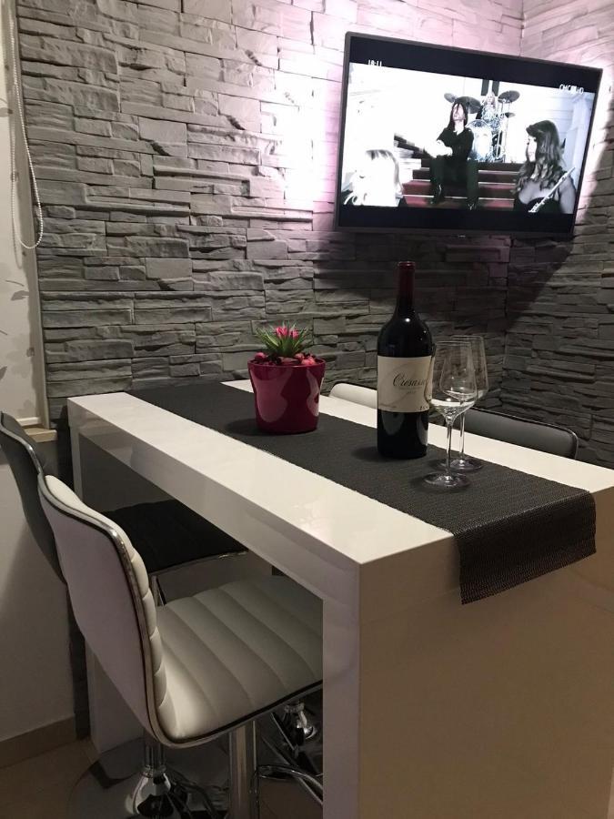 Apartment Heaven Hill ヤドラニヴォ エクステリア 写真